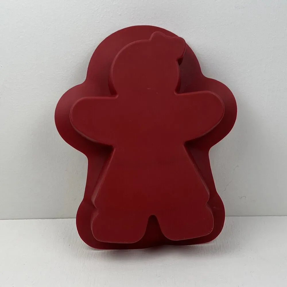 Create N Celebrate by Roshco - Gingerbread Village 3-piece Silicone Baking‎ Set